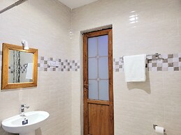 Velmont Hotel