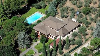 Villa Lavania