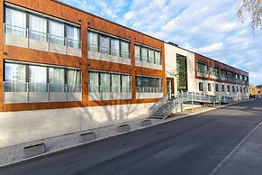 Uptown Hotel Apartments