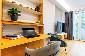 Uptown Hotel Apartments
