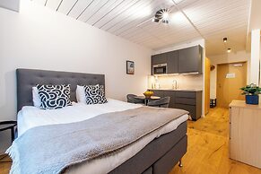Uptown Hotel Apartments