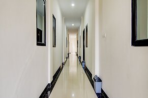 OYO 90233 The Shine Residence