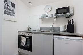 Stunning Central Studio Apartment