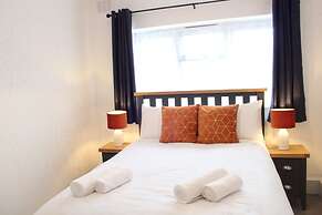 6guests-parking-nearstansted-accessible