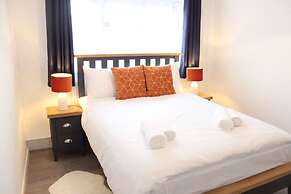 6guests-parking-nearstansted-accessible