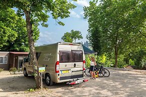 hu Firenze Certosa camping in town