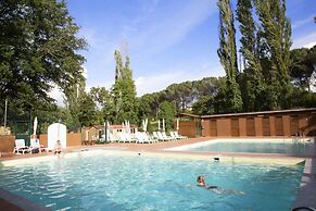 hu Firenze Certosa camping in town