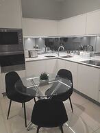 Executive apartment at Ellipse Waterfall