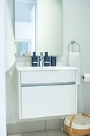 Executive apartment at Ellipse Waterfall