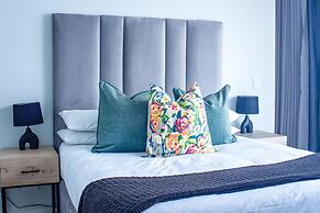Executive apartment at Ellipse Waterfall