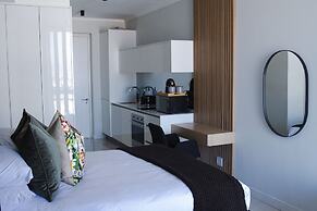 Executive apartment at Ellipse Waterfall