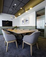 Executive apartment at Ellipse Waterfall