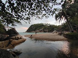 Whynam Beach