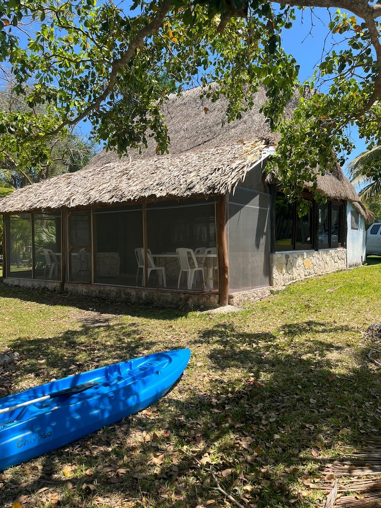 Xanthus Hotel