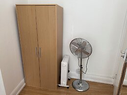 Rahal Hotel Hackney London