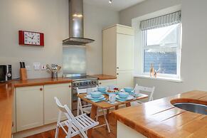 1 Bailey's Cottage