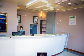 HOTEL TAJI