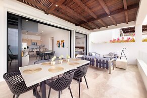 The Cove at Cerritos