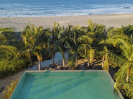 Casa Ohana by Lumina