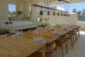 Casa Ohana by Lumina
