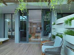 La Green Hotel & Residence
