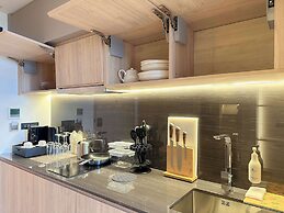 La Green Hotel & Residence