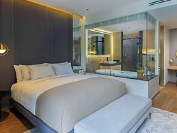 La Green Hotel & Residence