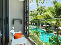 La Green Hotel & Residence