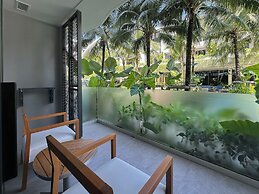 La Green Hotel & Residence