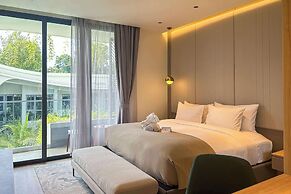 La Green Hotel & Residence