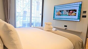 La Green Hotel & Residence