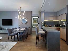 La Green Hotel & Residence