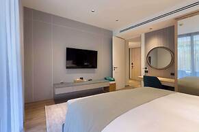 La Green Hotel & Residence