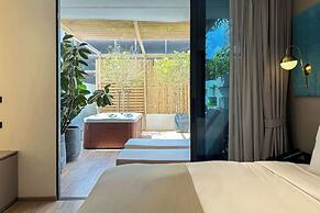 La Green Hotel & Residence