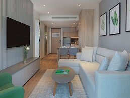 La Green Hotel & Residence