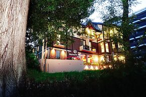 Hotel Bulwark