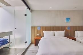 The Blue By Just Inn