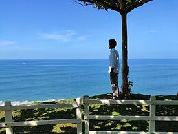 Pura Vida Varkala