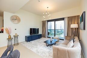 Amazing 3BR Burj Khalifa & Fountain View