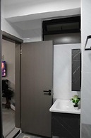 Lux Suites Royal Studio Apartments