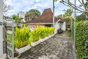 Plum Villa by Betterplace