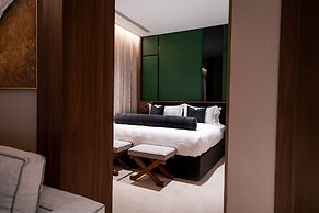 Lilac Park Hotel