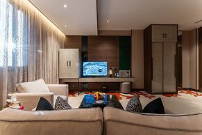 Lilac Park Hotel