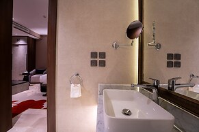 Lilac Park Hotel