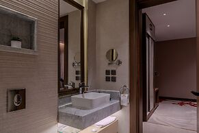 Lilac Park Hotel