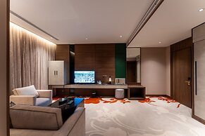 Lilac Park Hotel