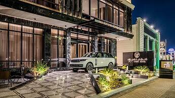 Lilac Park Hotel