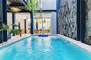 Omah Bleue Villa