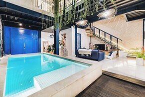 Omah Bleue Villa