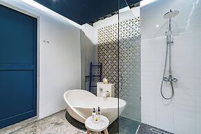 Omah Bleue Villa
